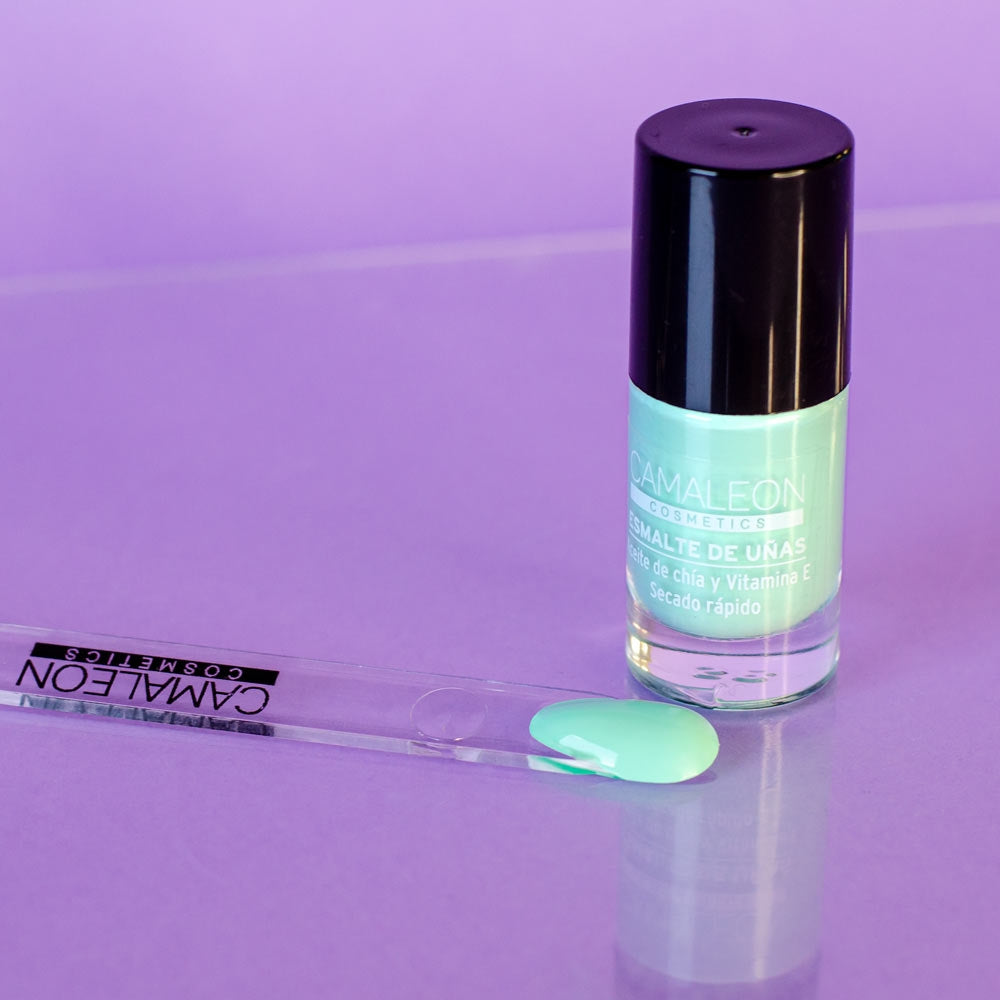 Esmalte Uñas Camaleon Verde Menta Brillo Intenso y Larga Duración